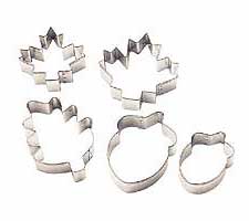 wilton leaves acorns cutter