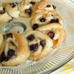 Pillsbury Blueberry Orange Coconut Crescent Ring 1 WM Pillsbury Blueberry Orange Coconut Crescent Ring 1 WM